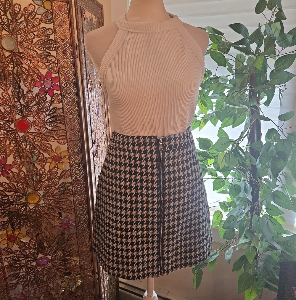 Express Houndstooth Preppy Glam Wool Blend Mini Skirt Womens Size 8 Medium